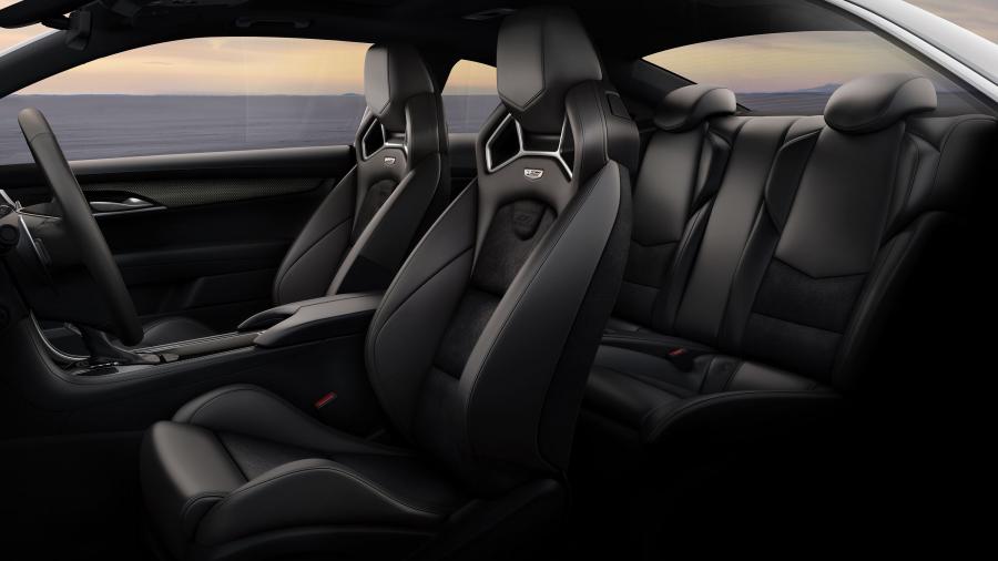 Интерьер Cadillac ATS-V Coupe 2015 года  (фото 77 из 100)
